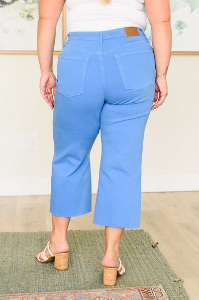 Judy Blue | Lisa High Rise Control Top Wide Leg Crop Jeans in Sky Blue