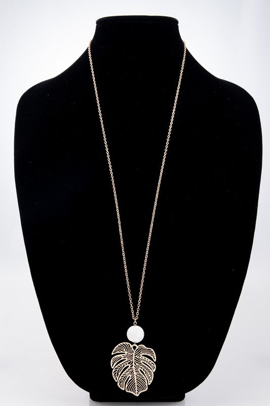 Monstera Necklace