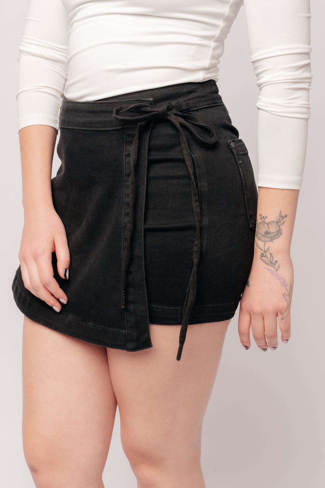 Judy Blue | Bentli High Rise Side Tie Denim Skort in Black