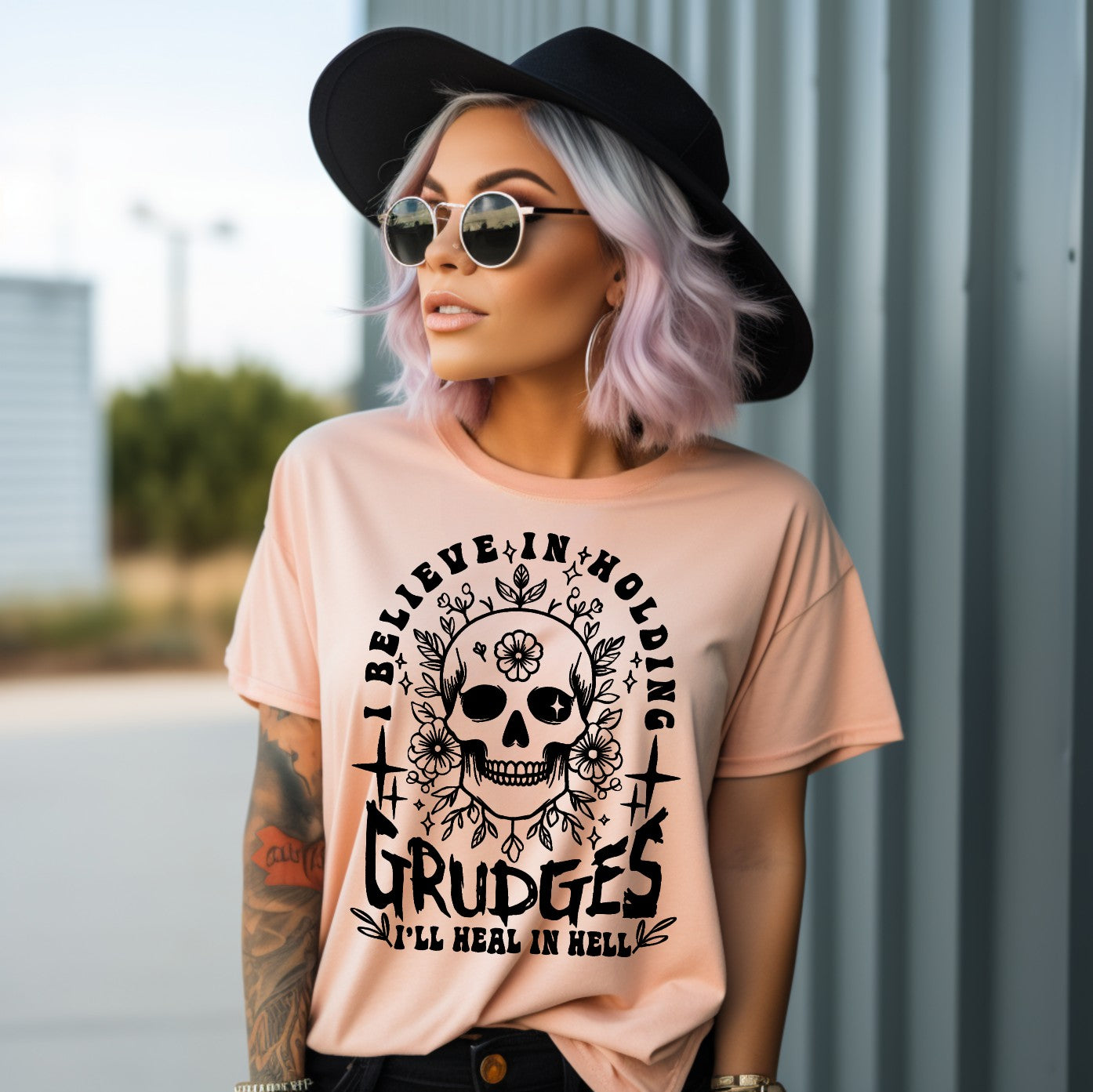 I Believe in Holding Grudges Short Sleeve Graphic Tee