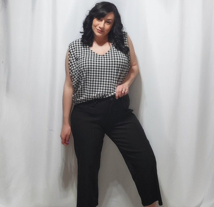 Bringing Attention Houndstooth Sleeveless Top