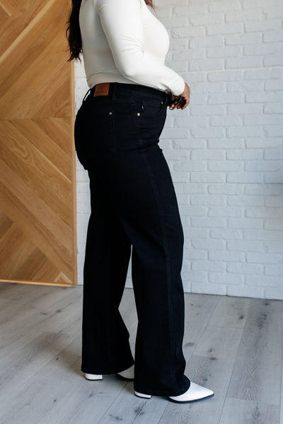 Judy Blue | Angelica High Rise Control Top Classic Straight Jeans