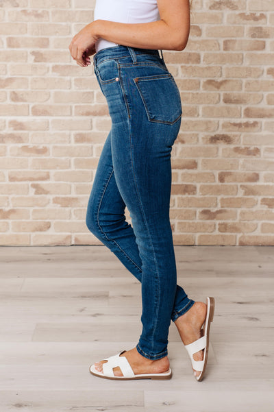 Judy Blue | Daphne High Rise Skinny Jeans