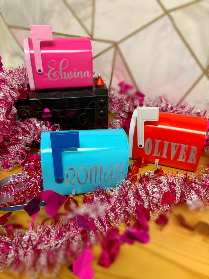 Personalized Valentine's Mini Mailbox