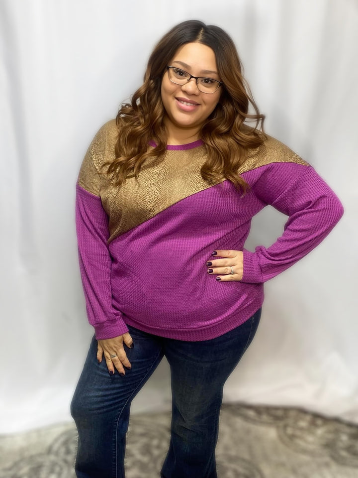 Hiss & Make Up Long Sleeve