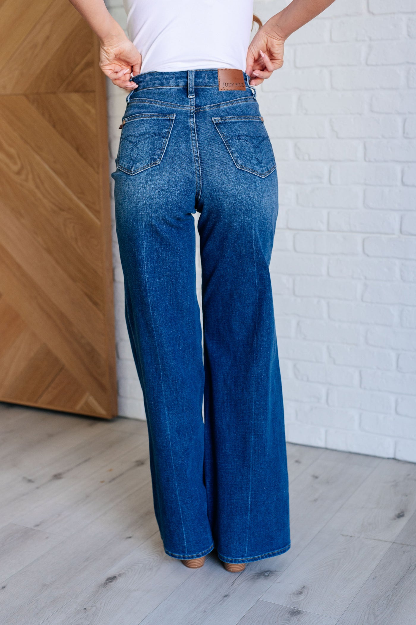 Judy Blue | Eliza High Rise Control Top Retro Wide Leg Jeans