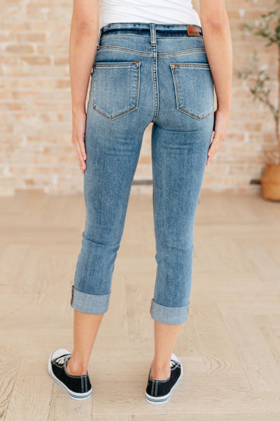 Judy Blue | Laura Mid Rise Cuffed Skinny Capri Jeans