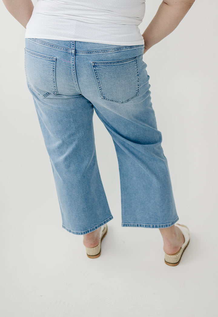 Rubies + Honey | High-Rise Medium Wash Non-Distressed Cropped Wide Leg Jeans
