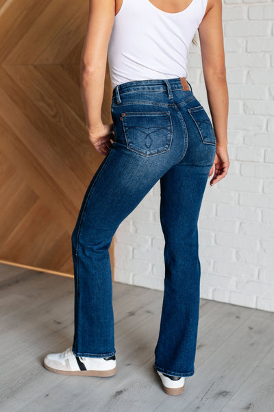 Judy Blue | Santana High Rise Control Top Bootcut Jeans (Short Inseam)